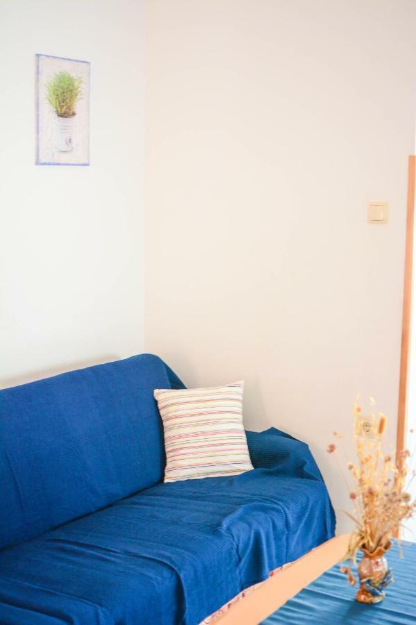 Apartmani prvi red do mora Pag Town Exterior foto